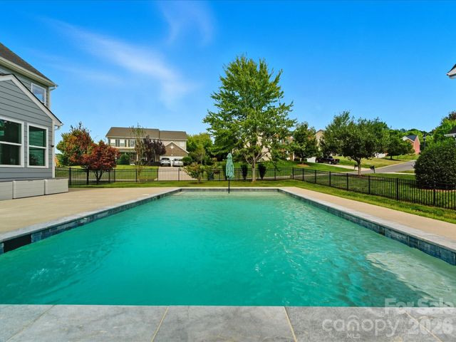 7196 Dove Field Lane, Fort Mill, SC 29707