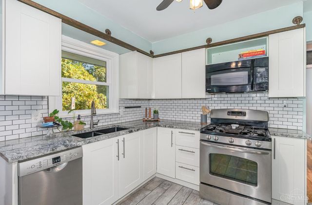 2455 Rainbow Court, Cincinnati, OH 45230