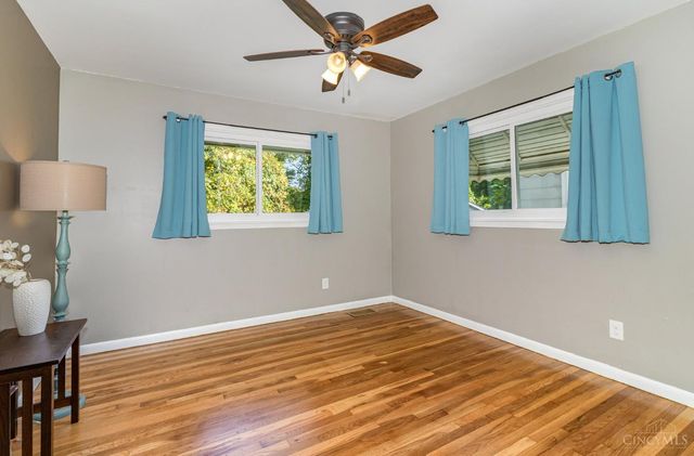 2455 Rainbow Court, Cincinnati, OH 45230