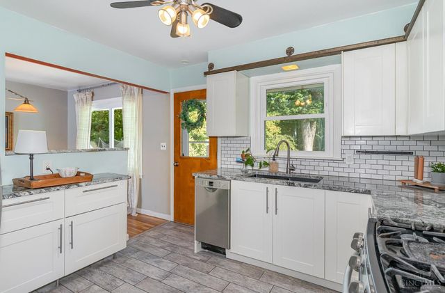 2455 Rainbow Court, Cincinnati, OH 45230