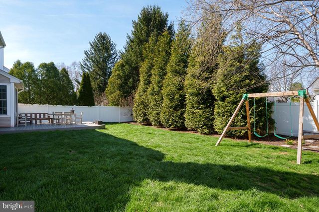 10 WYCKOFF DR, Pennington, NJ 08534