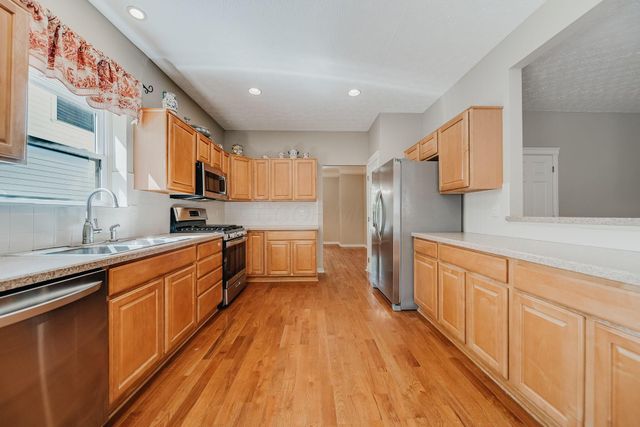 4294 Greensbury Drive, New Albany, OH 43054