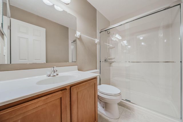 4294 Greensbury Drive, New Albany, OH 43054