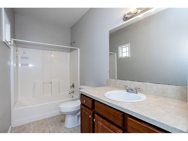 2115 E 18th ST B, Austin, TX 78702