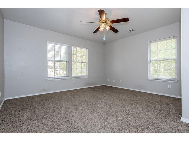 2115 E 18th ST B, Austin, TX 78702