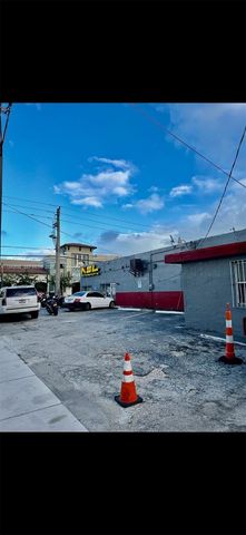 210 SW 22nd Ave, Miami, FL 33135