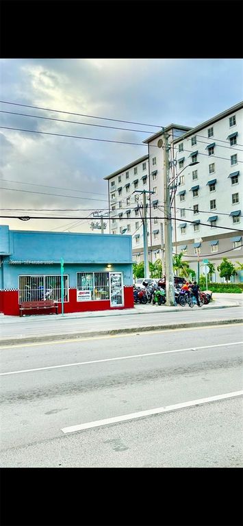 210 SW 22nd Ave, Miami, FL 33135