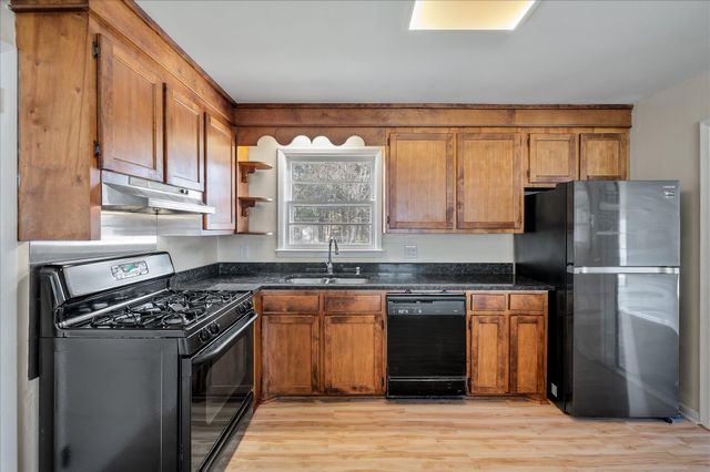 2213 Pinehurst Avenue, Charleston, SC 29414