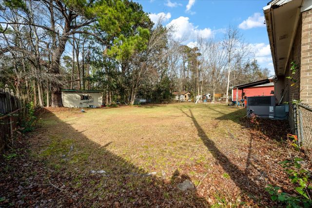 2213 Pinehurst Avenue, Charleston, SC 29414