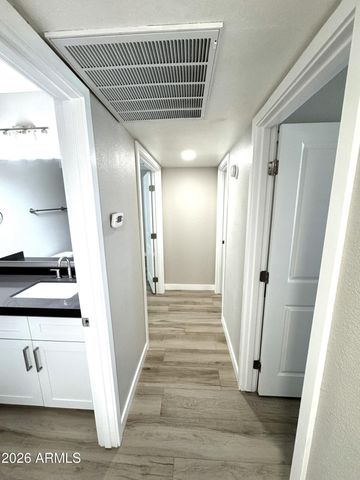 931 W POSADA Avenue, Mesa, AZ 85210