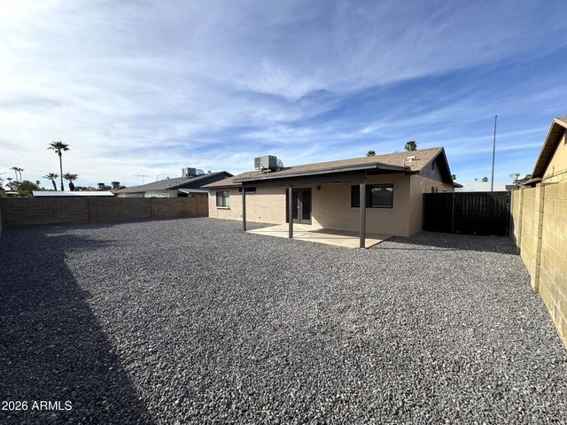 931 W POSADA Avenue, Mesa, AZ 85210