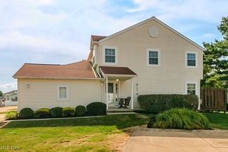 1245 Leeward Lane A, Willoughby, OH 44094