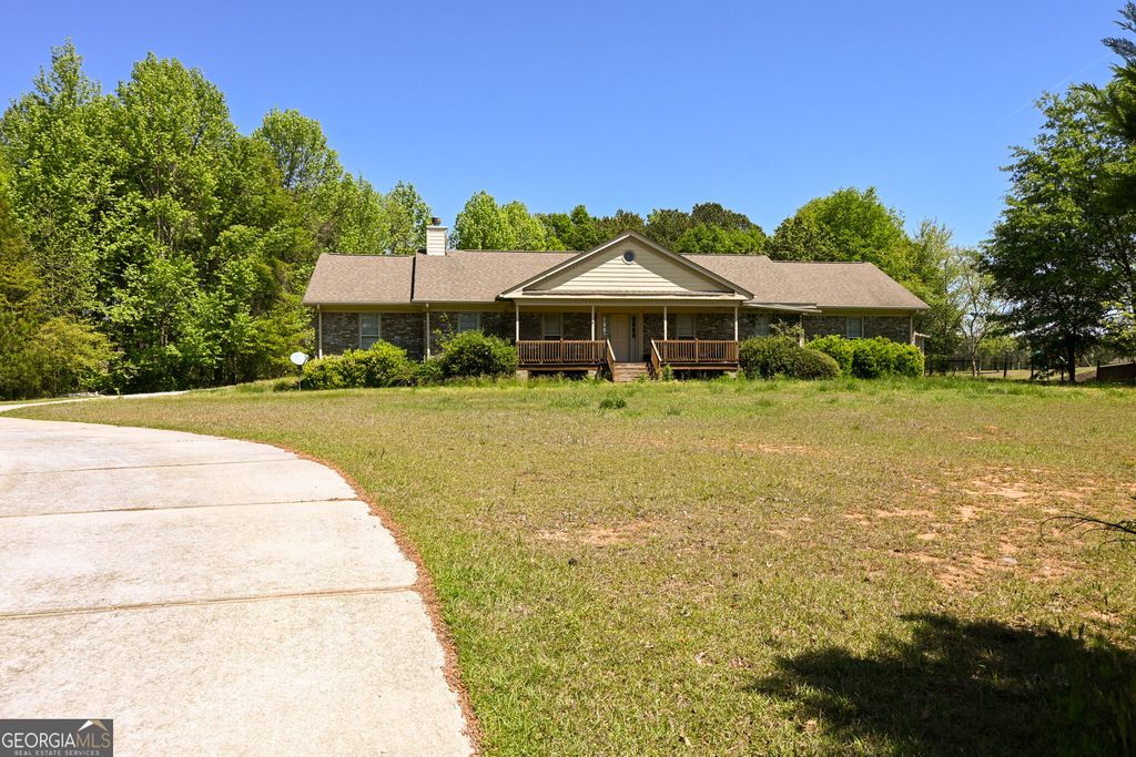 2755 Langley Road SW, Loganville, GA 30052 — exterior