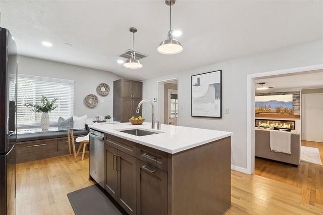 1742 GAY DRIVE, Orlando, FL 32803