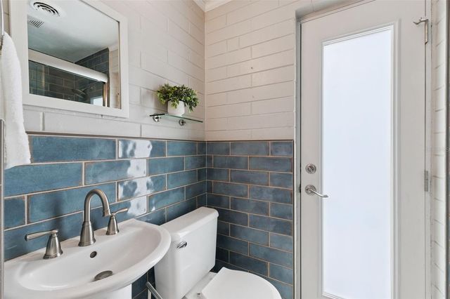 1742 GAY DRIVE, Orlando, FL 32803