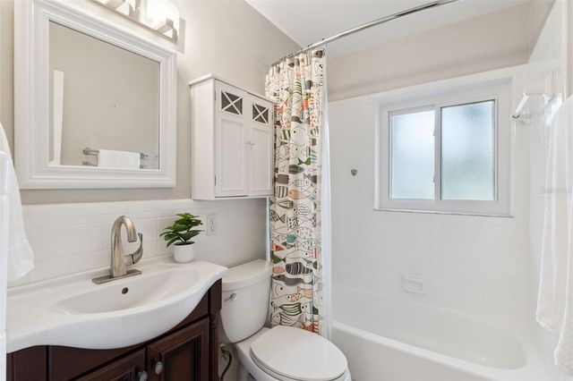 1742 GAY DRIVE, Orlando, FL 32803