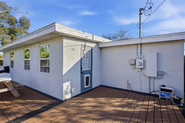 4681 55TH AVENUE N, St Petersburg, FL 33714