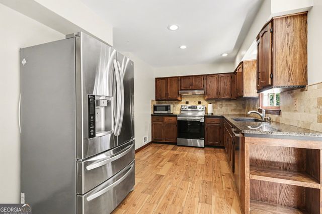 993 Coach House Drive, Tucker, GA 30084