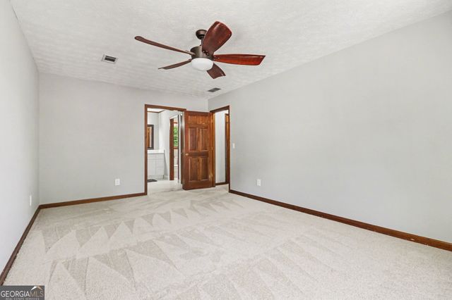 993 Coach House Drive, Tucker, GA 30084