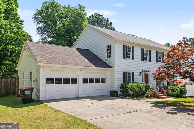 993 Coach House Drive, Tucker, GA 30084