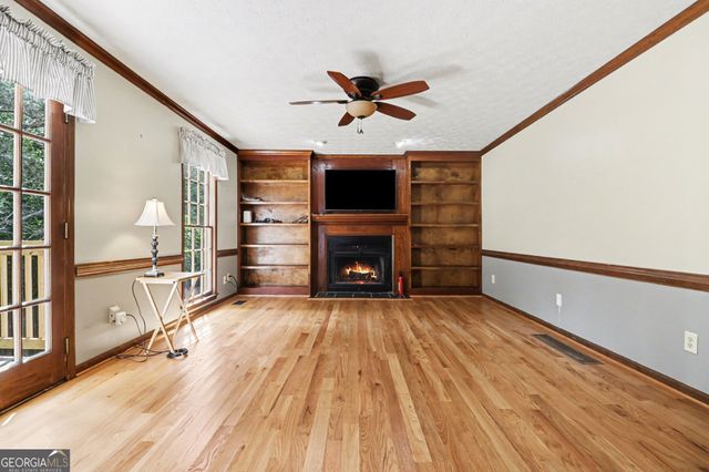 993 Coach House Drive, Tucker, GA 30084