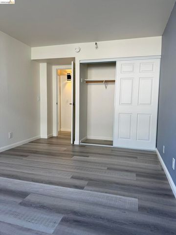 801 801 Franklin St 205, Oakland, CA 94607