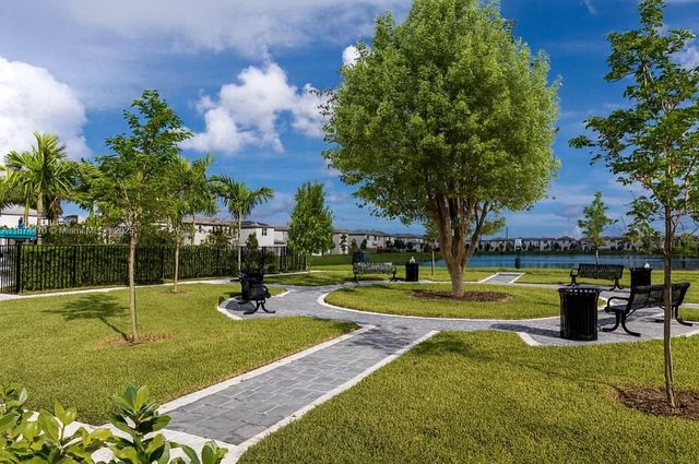 1785 SE 27th Rd, Homestead, FL 33035