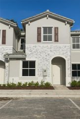1785 SE 27th Rd, Homestead, FL 33035