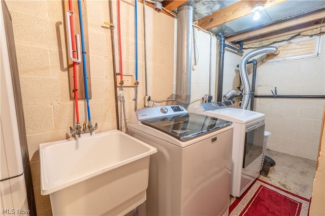 3411 Dunmore Avenue NW, Canton, OH 44708