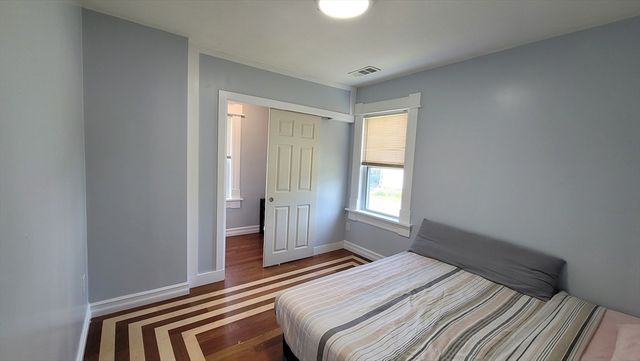891 Granite St, Braintree, MA 02184