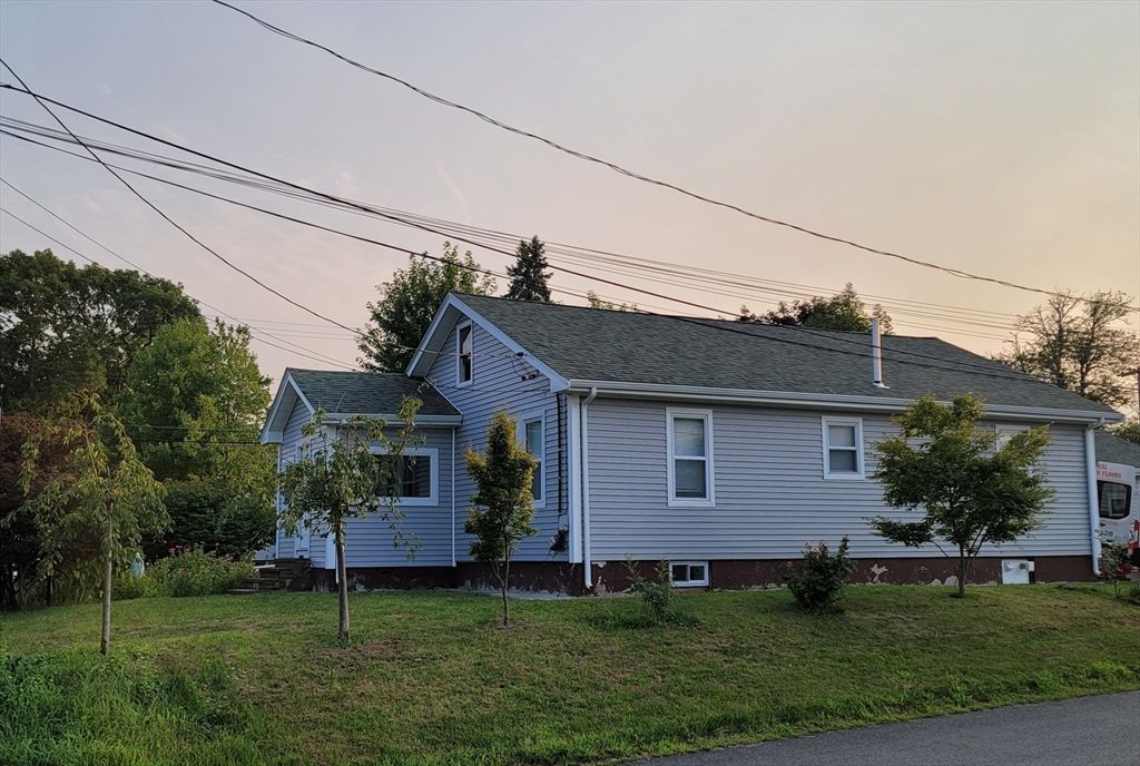 891 Granite St, Braintree, MA 02184