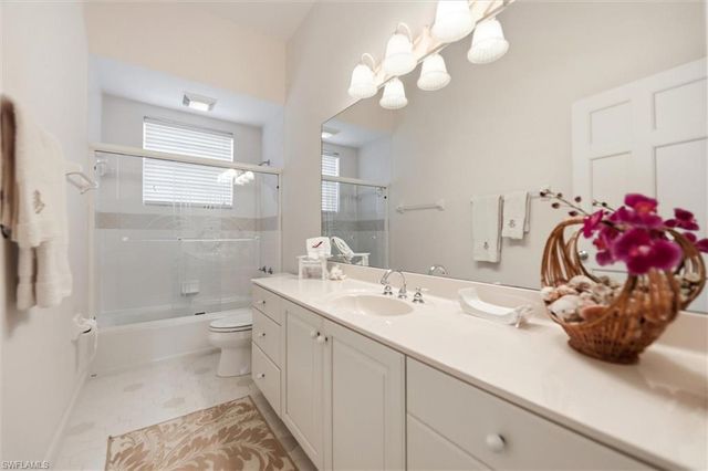 5422 Osprey CT, Sanibel, FL 33957