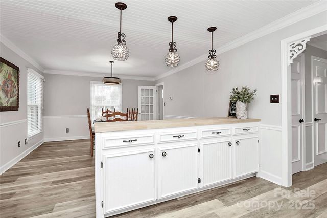 2468 Shaw Avenue, Gastonia, NC 28054