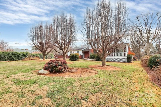 2468 Shaw Avenue, Gastonia, NC 28054