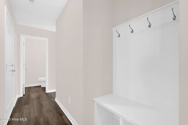 2137 Purebred Circle, Hope Mills, NC 28348