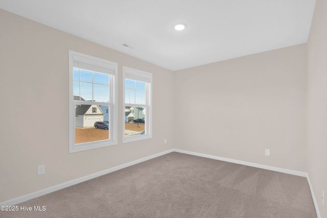 2137 Purebred Circle, Hope Mills, NC 28348