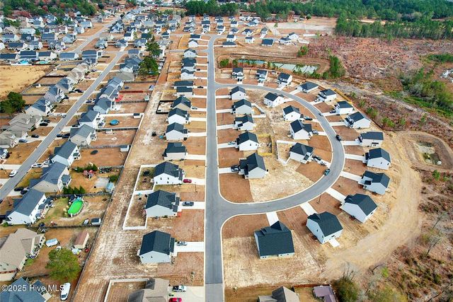 2137 Purebred Circle, Hope Mills, NC 28348