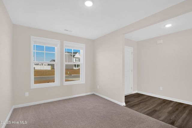 2137 Purebred Circle, Hope Mills, NC 28348