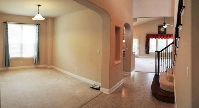 8512 Alophia DR, Austin, TX 78739