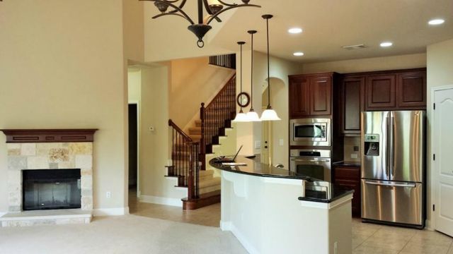 8512 Alophia DR, Austin, TX 78739