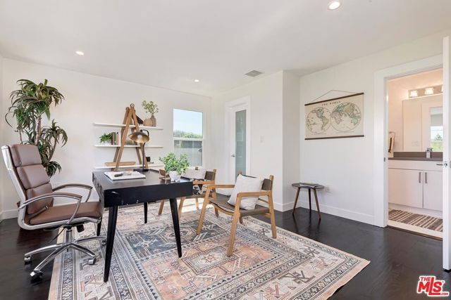 3844 Girard Avenue, Culver City, CA 90232
