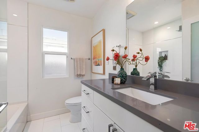 3844 Girard Avenue, Culver City, CA 90232