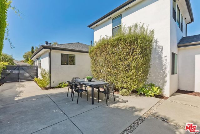 3844 Girard Avenue, Culver City, CA 90232