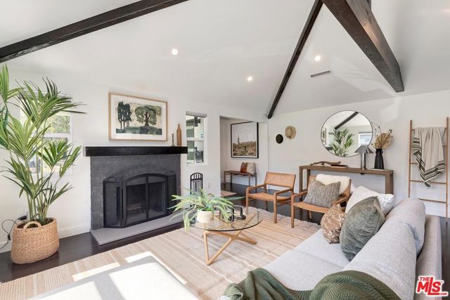 3844 Girard Avenue, Culver City, CA 90232