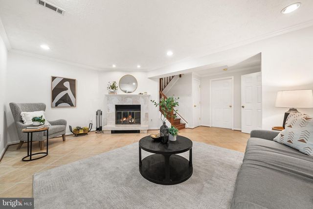 6073 CHICORY PL, Alexandria, VA 22310