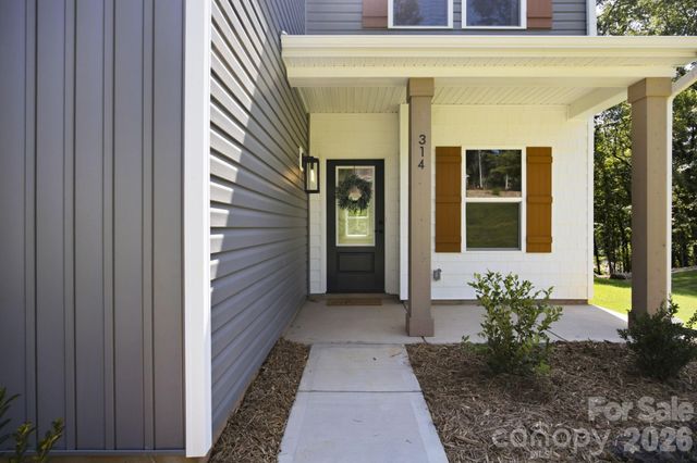 314 North Street, Dallas, NC 28034