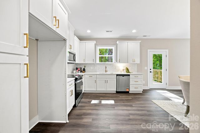 314 North Street, Dallas, NC 28034