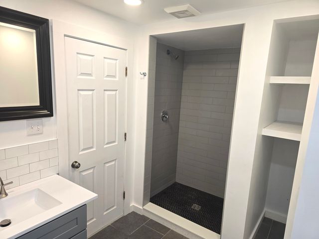 4 Orchard Street 2, Danbury, CT 06810