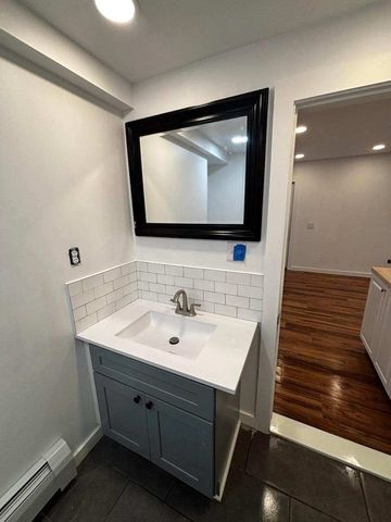 4 Orchard Street 2, Danbury, CT 06810