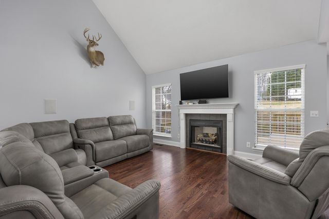 405 Classic Drive, Soddy Daisy, TN 37379